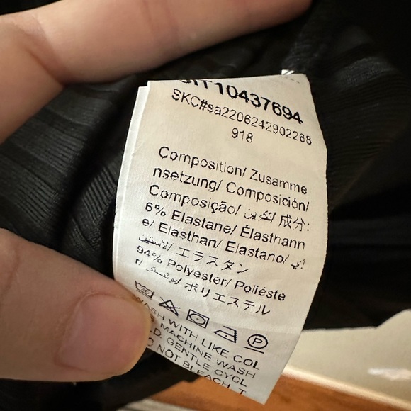 NWOT • SHEIN Maternity Wrap Dress - Picture 5 of 5